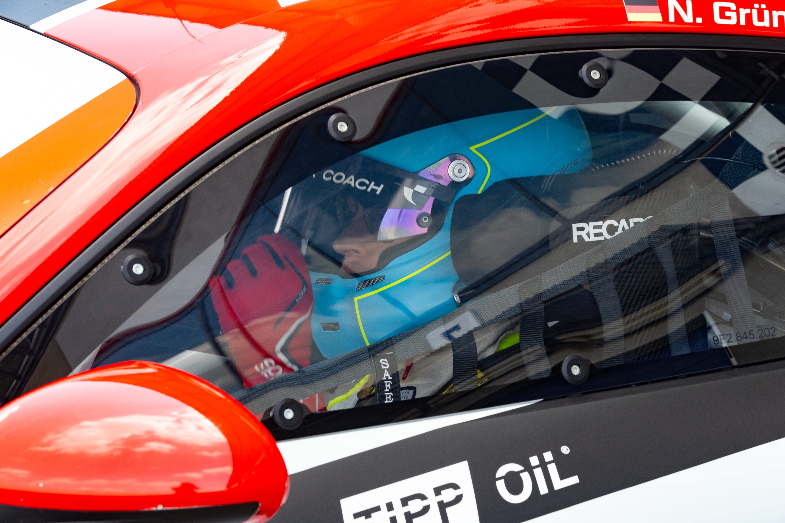 Motosport-tipp-oil-img-10